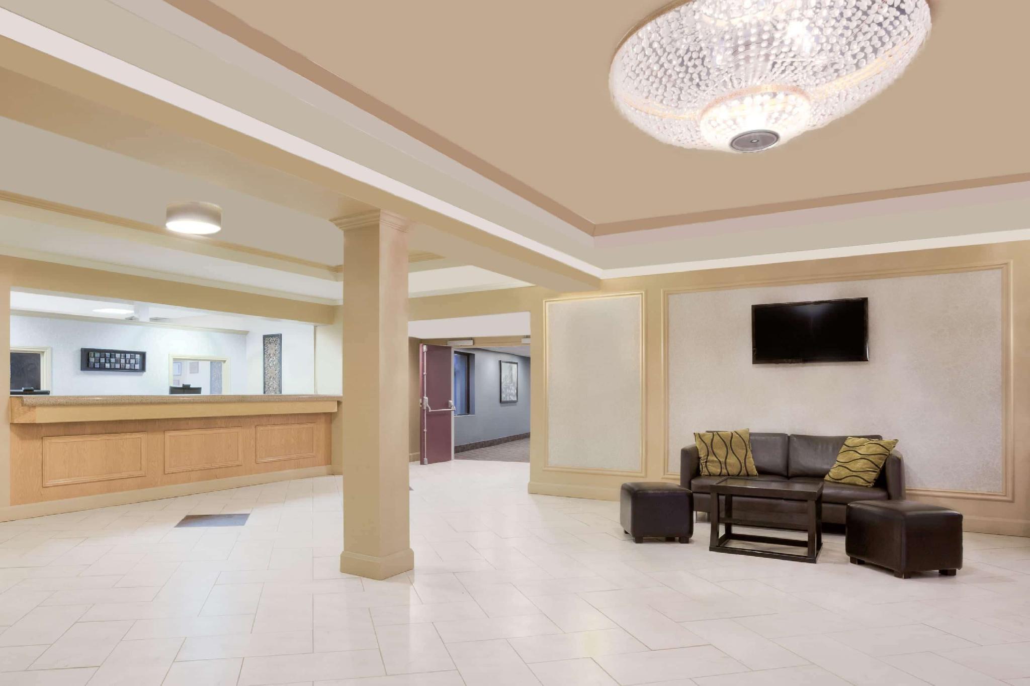 Travelodge By Wyndham Miramichi New Brunswick Extérieur photo