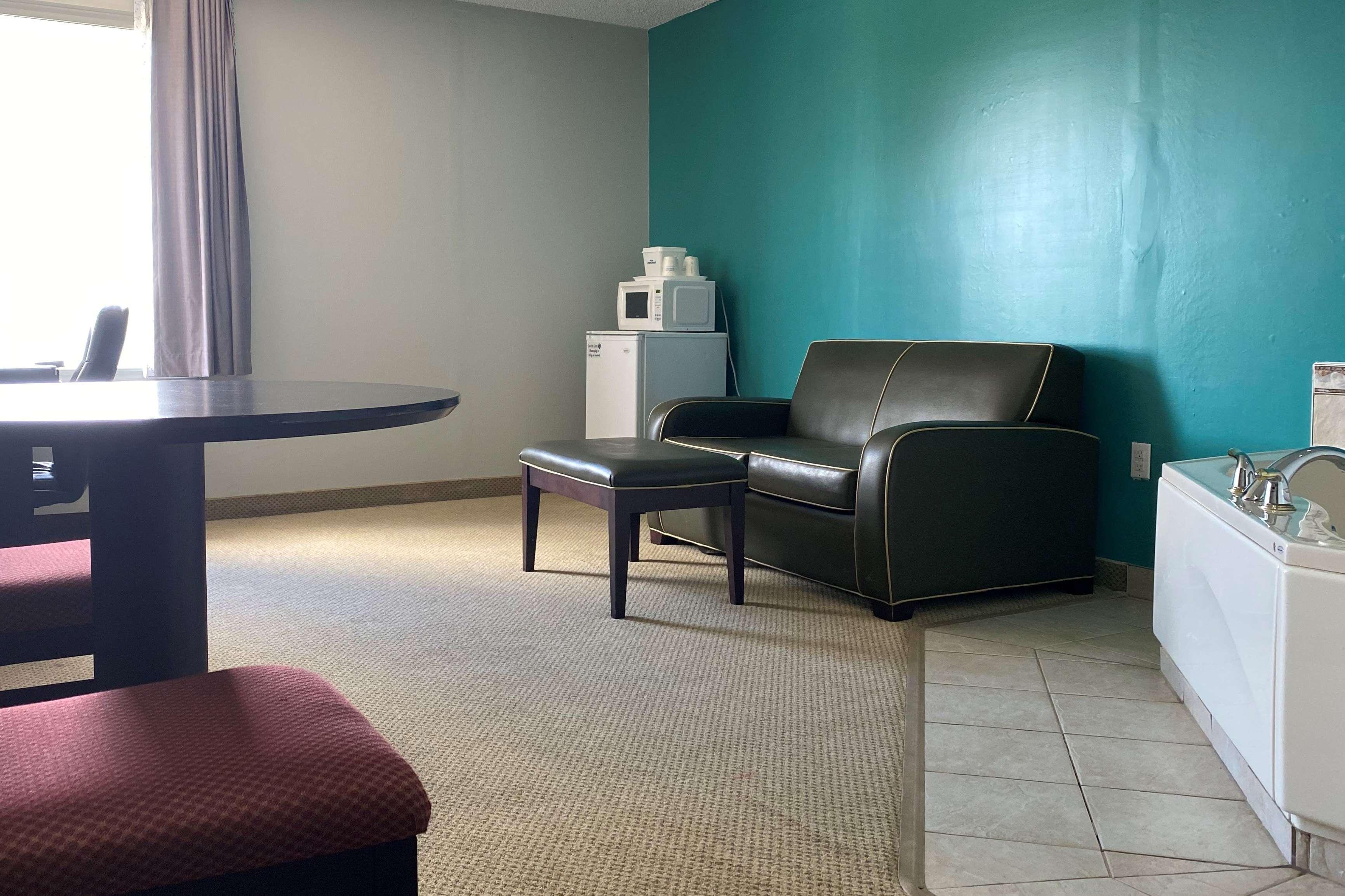 Travelodge By Wyndham Miramichi New Brunswick Extérieur photo
