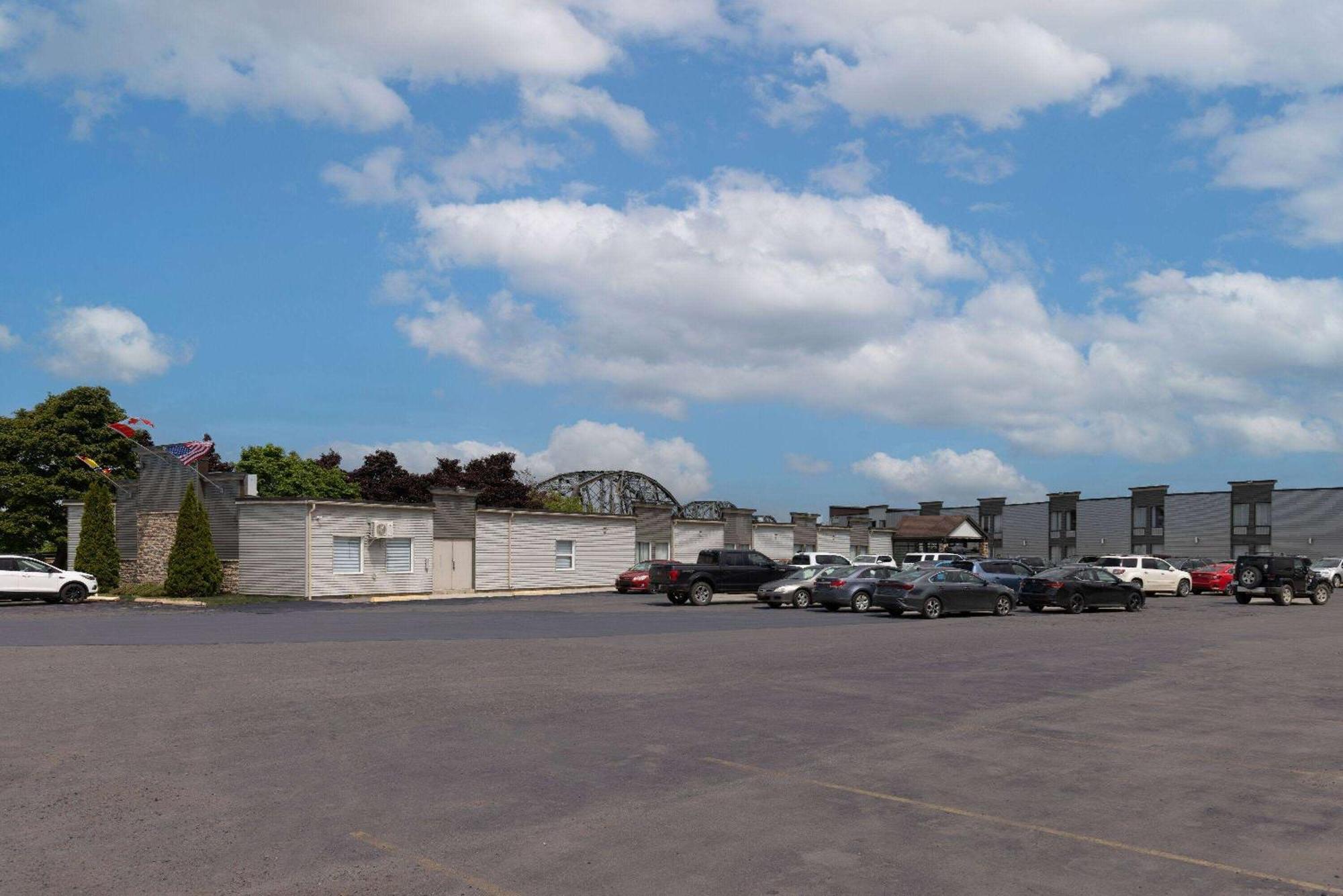 Travelodge By Wyndham Miramichi New Brunswick Extérieur photo